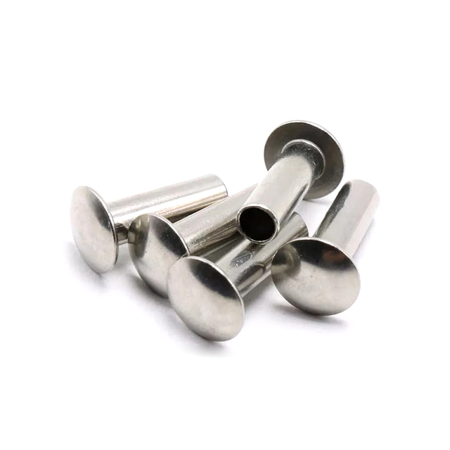 High Quality DIN 660 Metric Stainless Steel Round Head Solid Rivets