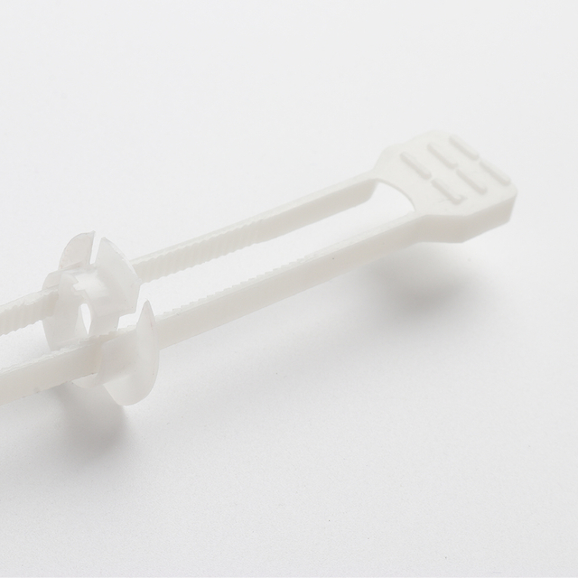 Toggle Anchor Drywall Anchor with Included Bolts